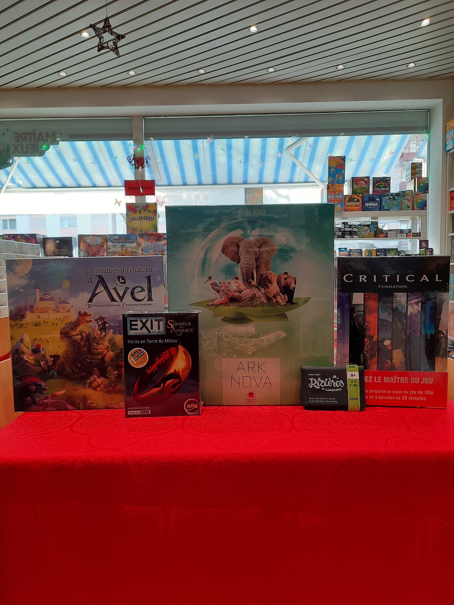 Concours Le Maître de Jeux Gagnez 5 jeux, ARK NOVA, CHRONIQUES DU CHÂTEAU D’AVEL, CRITICAL